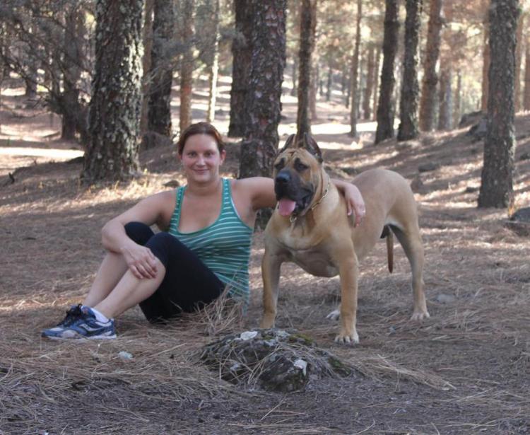 Dogo Canario. Laura con Turco De La Isla De Los Volcanes.