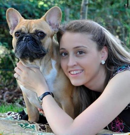 Bulldog Francés. Glenda De Sinercan.