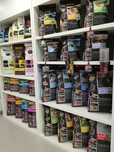 I Love Perros. Zona de piensos Premium y Super Premium I Love Perros. Zona de piensos Premium y Super Premium