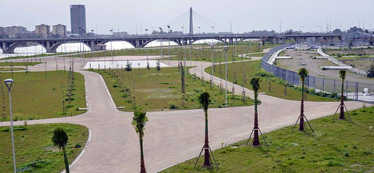 Detenido un individuo que había encerrado a sus perros en un vehículo durante varias horas.