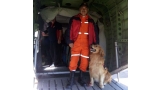 Golden Retriever. El Bombero voluntario Ricardo Urquiza junto a Toby fueron piezas claves para el hallazgo